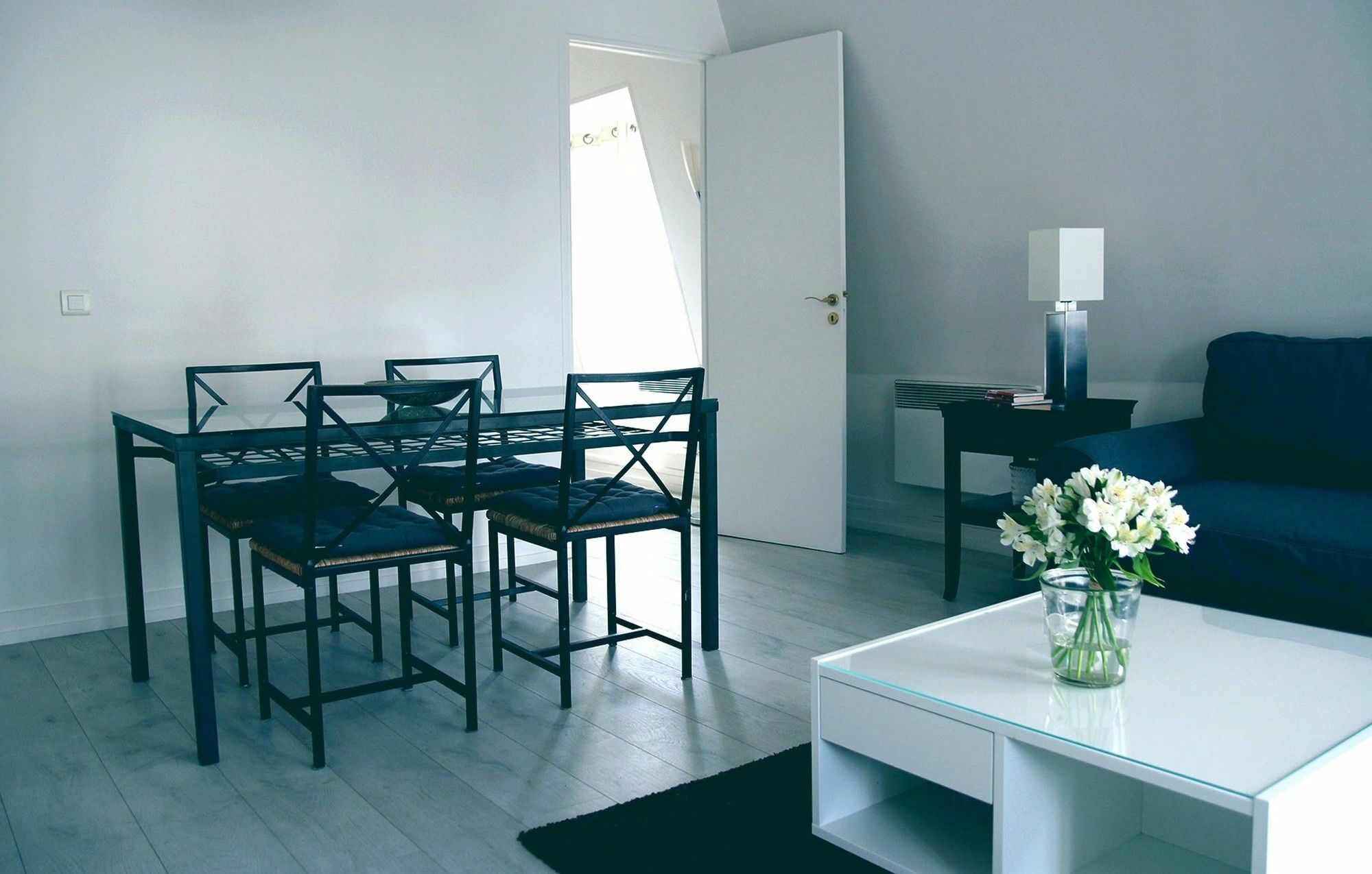 Rue De Ponthieu Central Furnished Apartment パリ エクステリア 写真